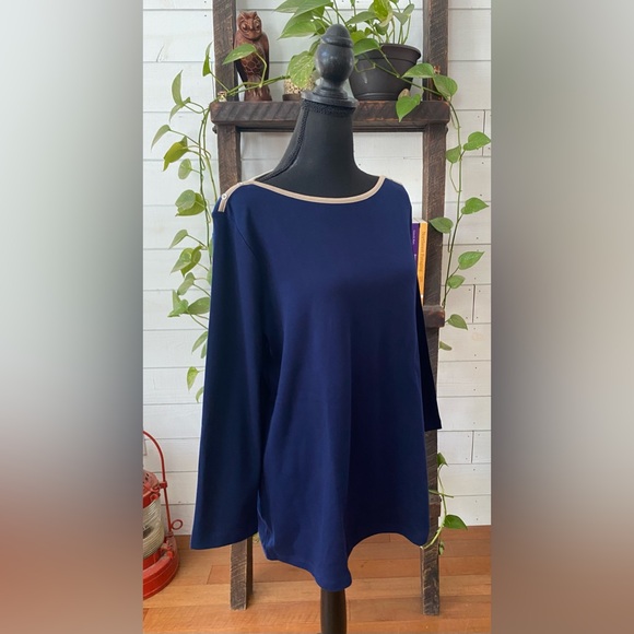 Kim Rogers: Navy Blue and Brown Boat Shirt - Picture 8 of 17